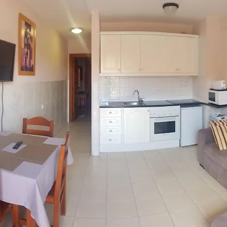 شقة Compostela Beash Family Garden بلايا ذي لاس أميريكاس